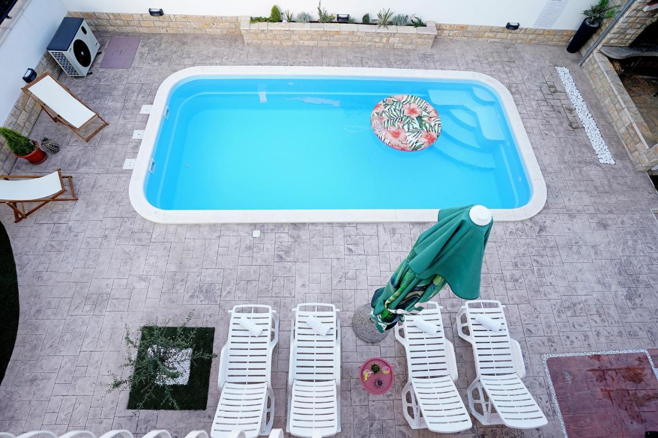 Villa Tago With Heated New Pool Kaštela Exterior foto